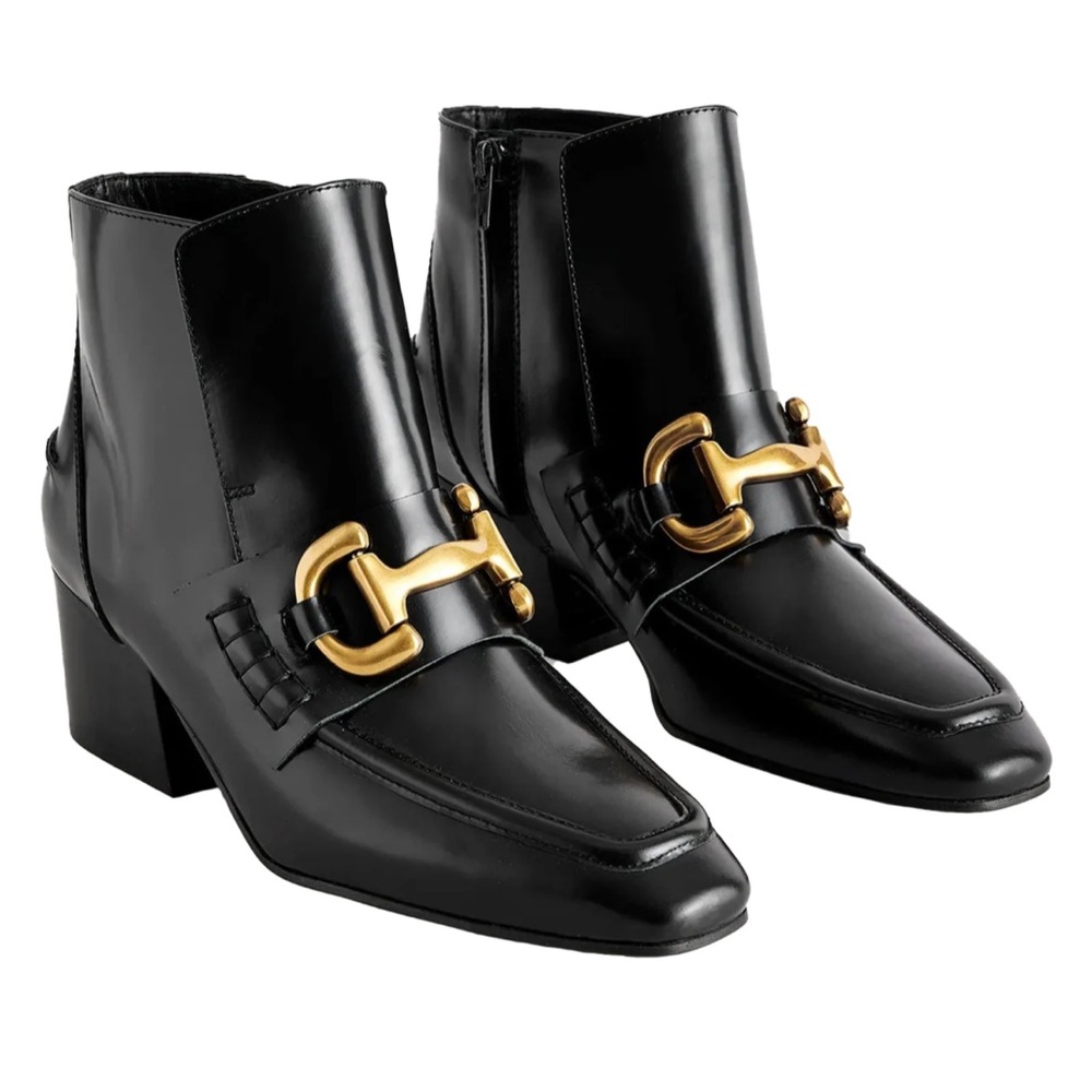 Boden snaffle trim ankle boots